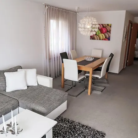 Apartamento D 045 By Interhome Disentis